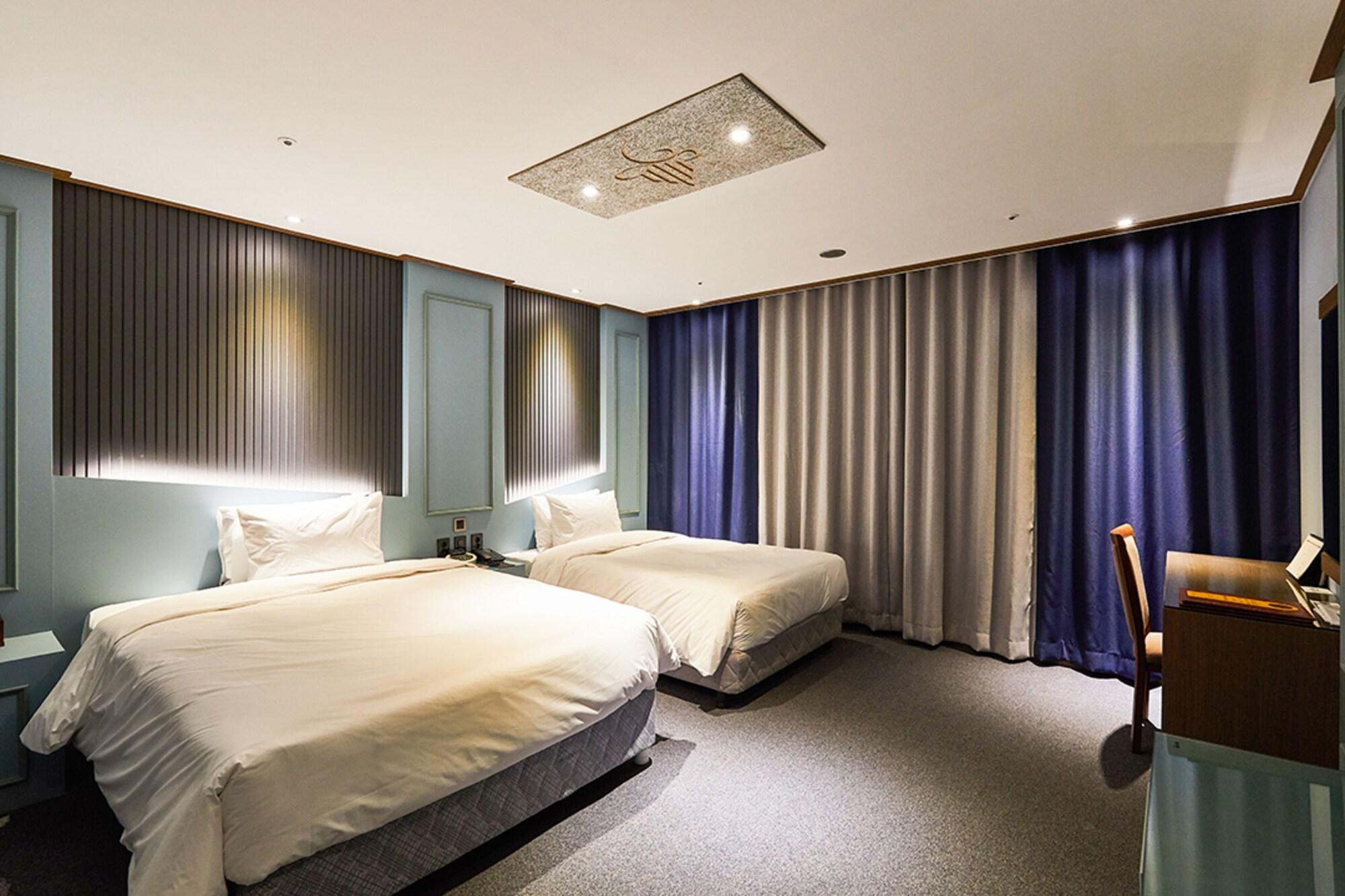 The Koryo Hotel Пучхон Экстерьер фото