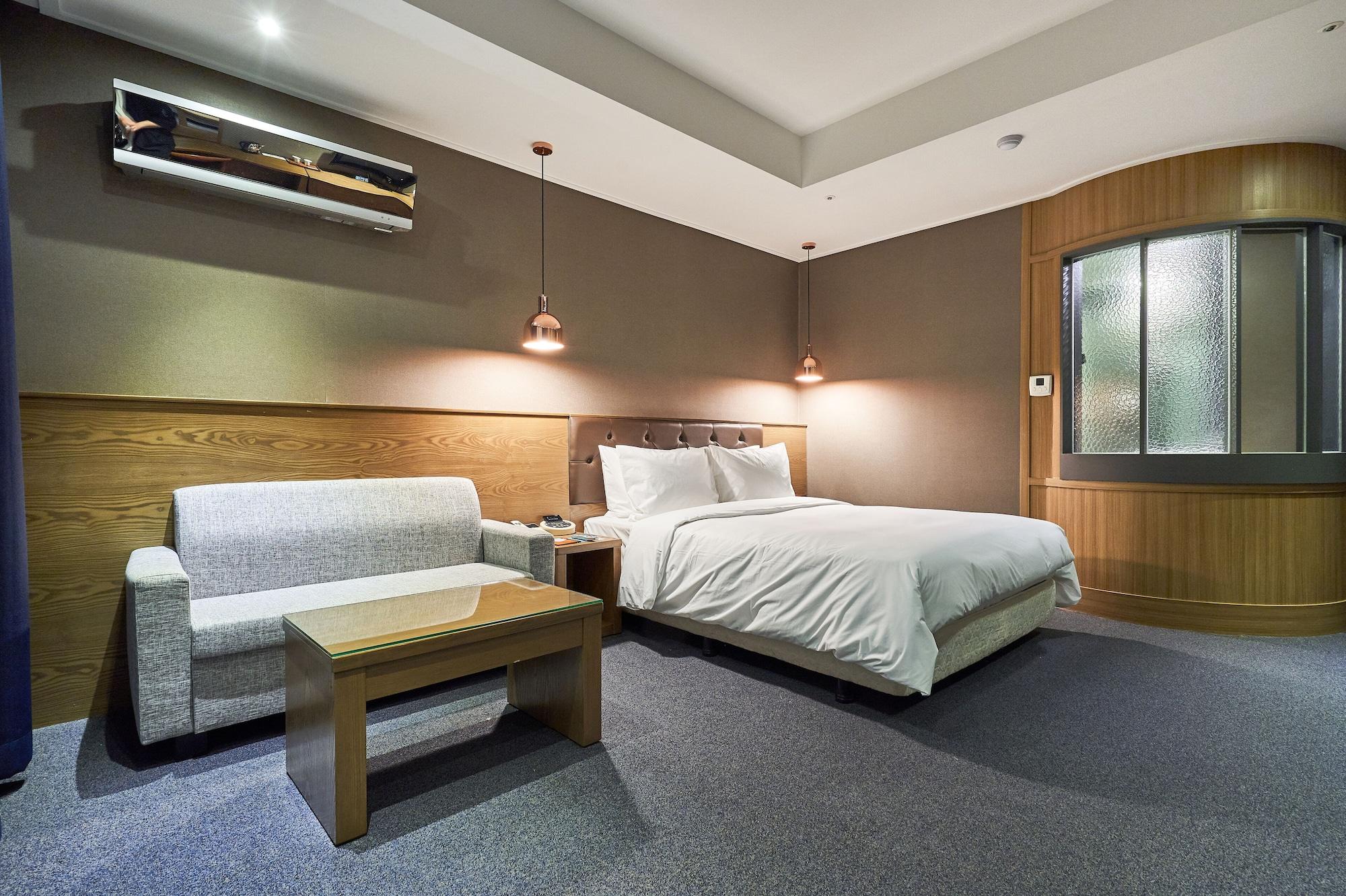 The Koryo Hotel Пучхон Экстерьер фото