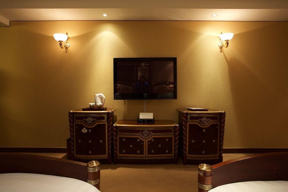 The Koryo Hotel Пучхон Экстерьер фото